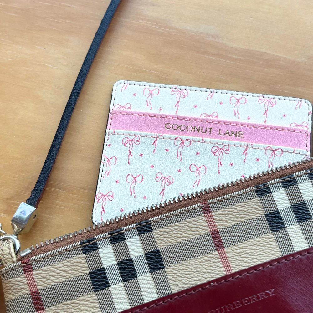 Dainty Bows Card Holder - Image 4