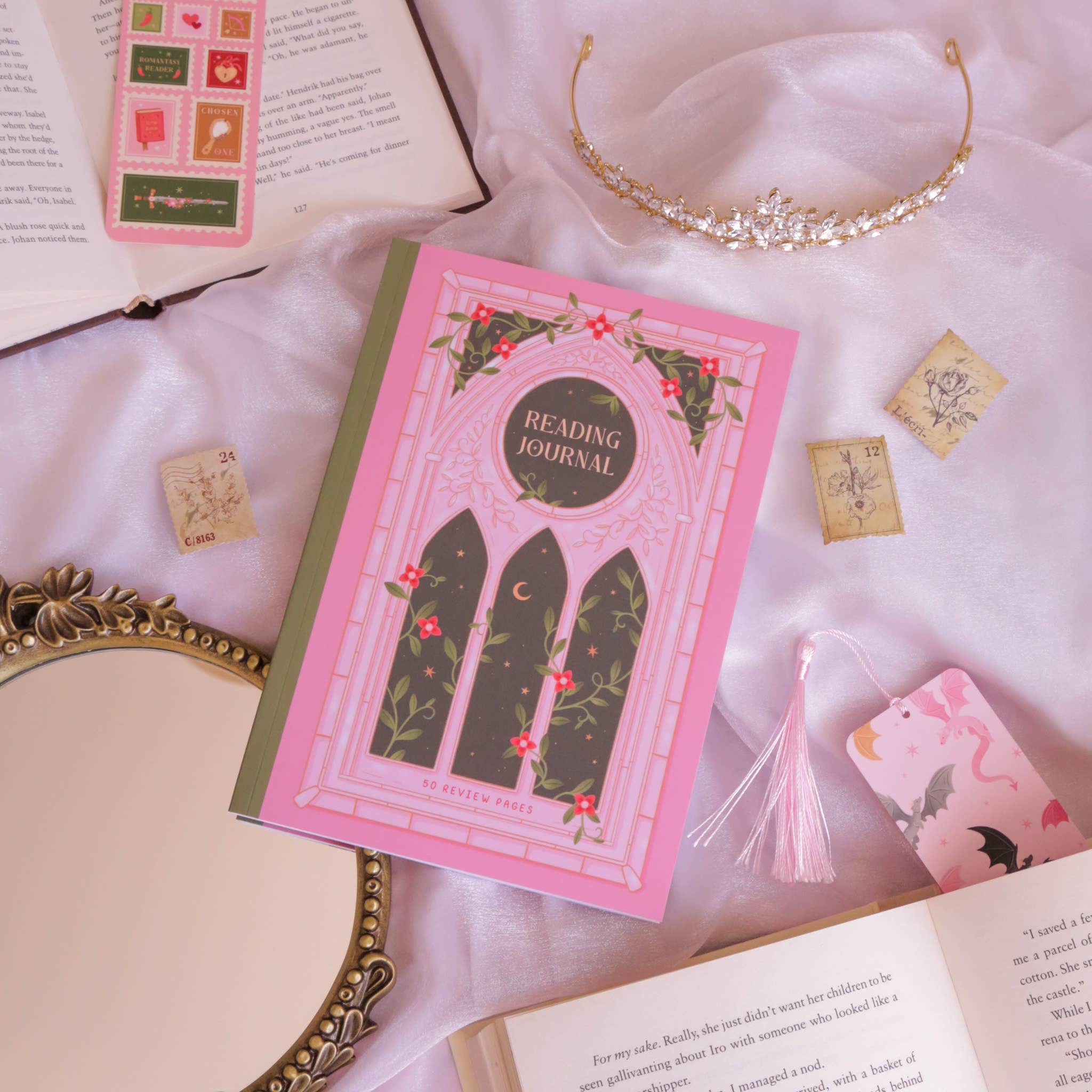 Romantasy Reading Journal – Literary 50 Book Review Notebook - Image 2