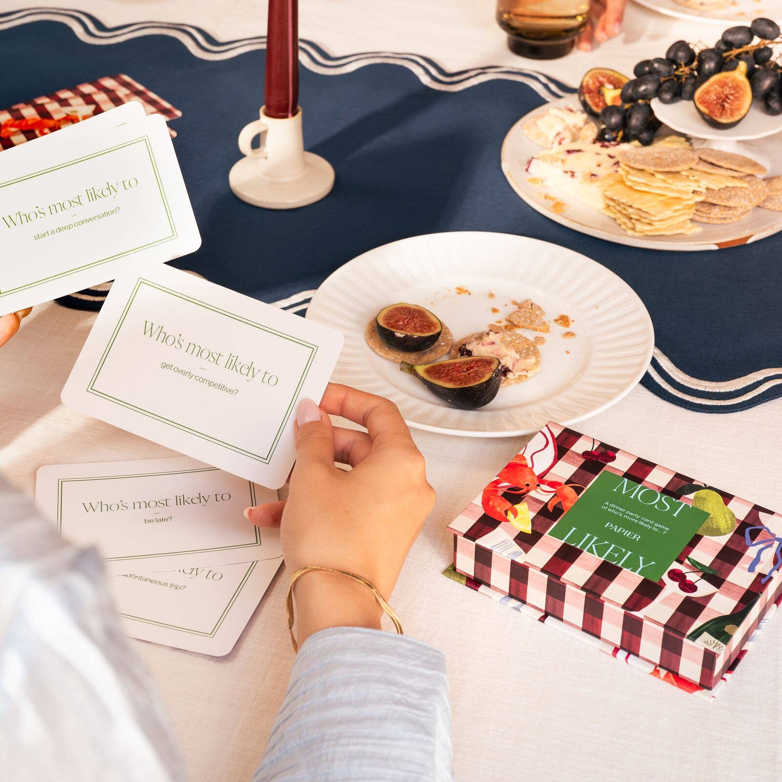 Table Stories Dinner Party Playing Cards - Image 3